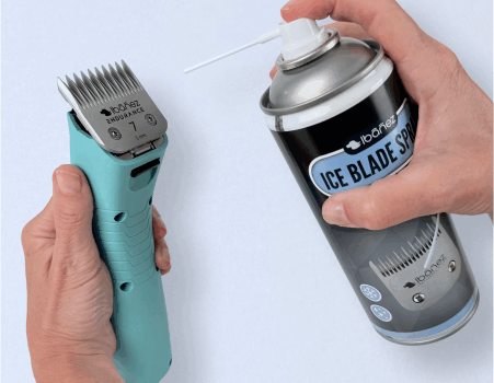 Cómo aplicar el spray refrigerante en un cabezal de corte